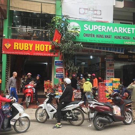 Ruby Hostel Ha Giang Exterior photo